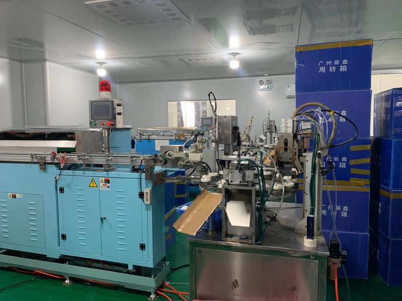 Guangzhou Lixin Packaging Material Co., Ltd.